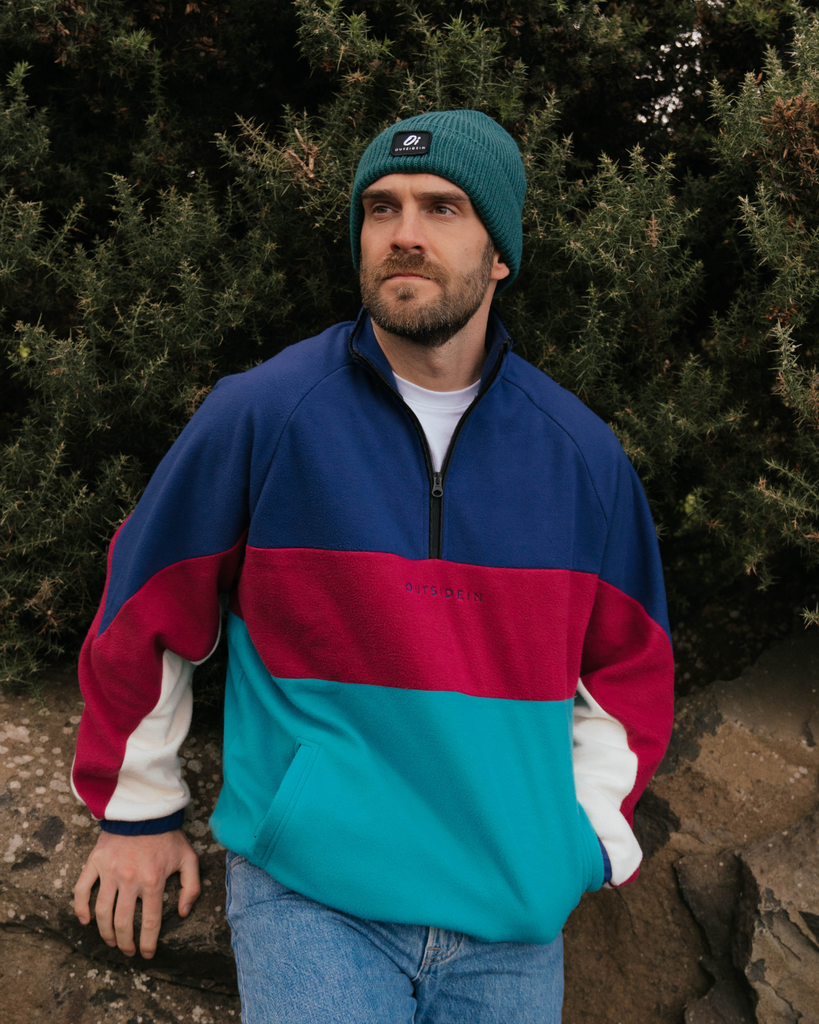 Green thermal beanie hat, cosy knitted winter cap, unisex warm accessory.