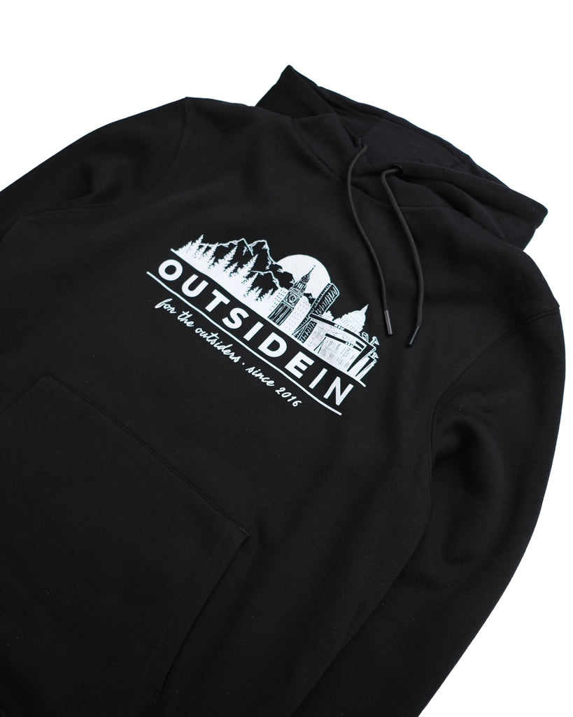 Black hoodie with Horizon chest graphic