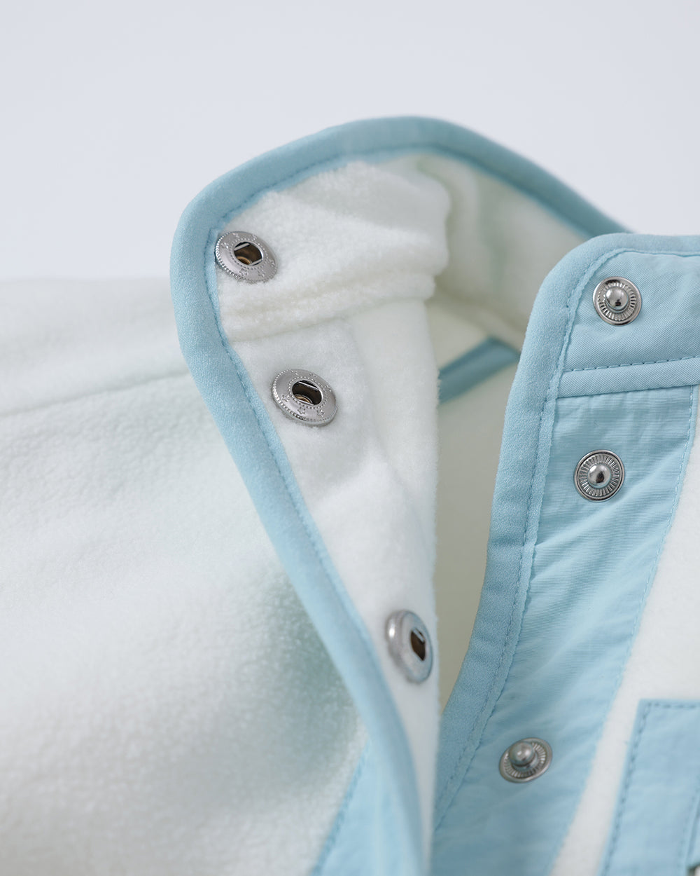 OutsideIn Salt Air Liner Fleece Button close-up