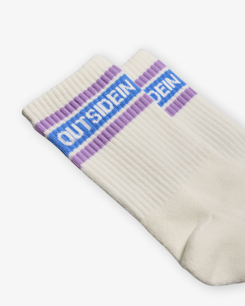 Three pairs of Cloud Dancer socks in soft fabric, cushioned snug fit