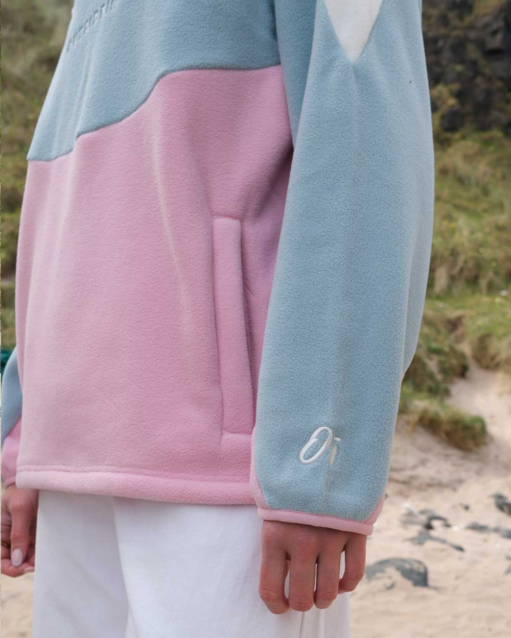 Details of the Seashell Wave Fleece